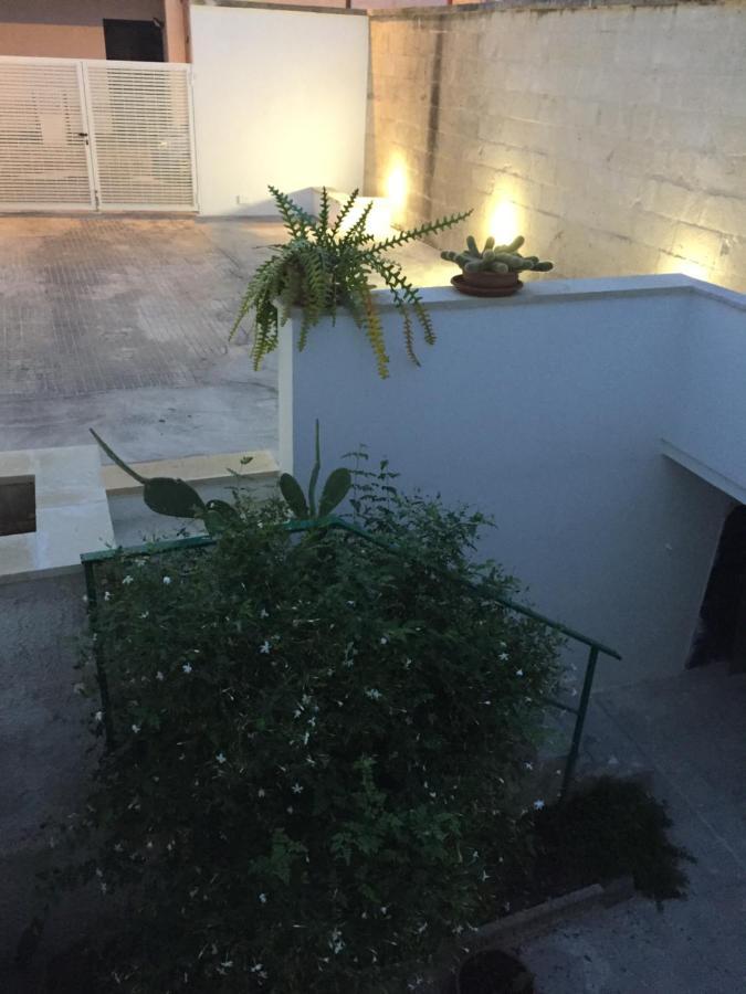 Appartamento Casa sul Mare - WIFI free - parcheggio privato San Foca Esterno foto