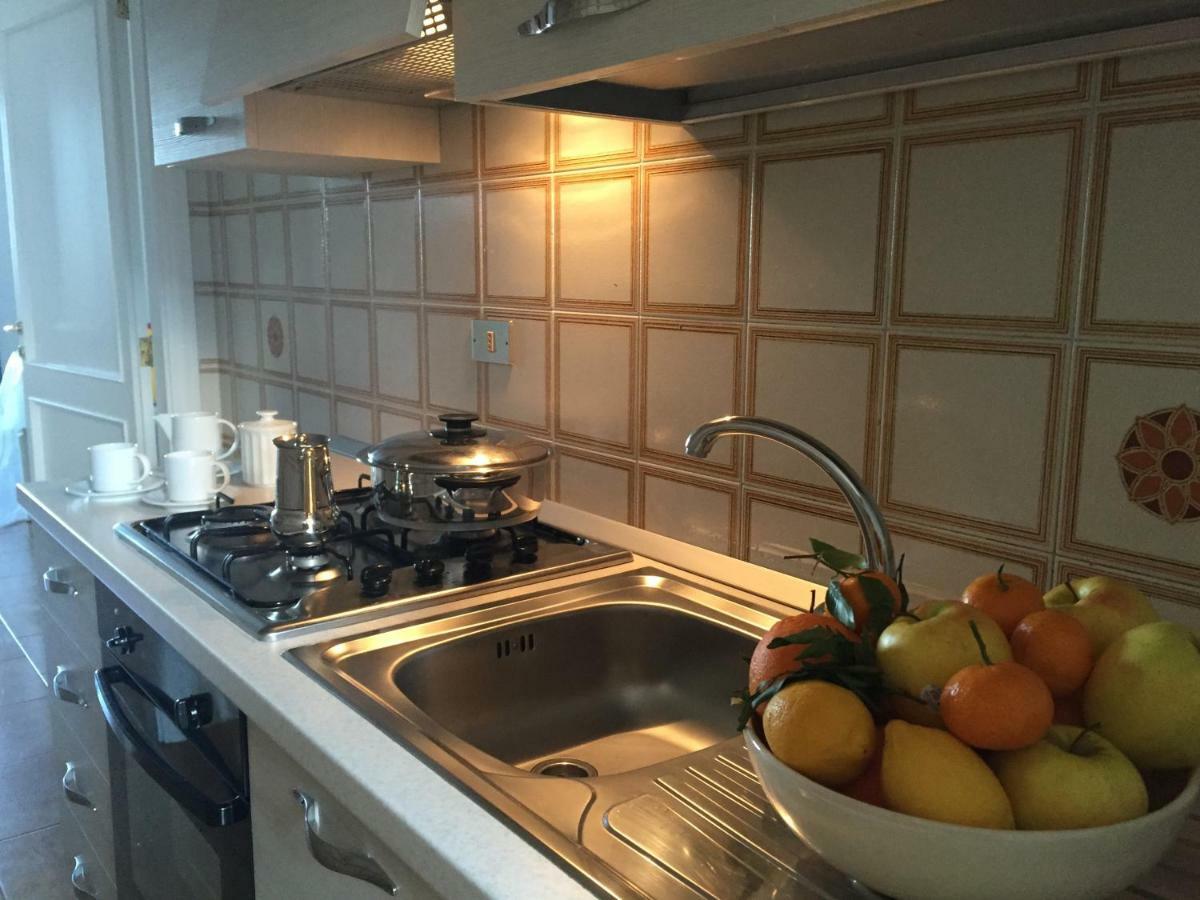 Appartamento Casa sul Mare - WIFI free - parcheggio privato San Foca Esterno foto