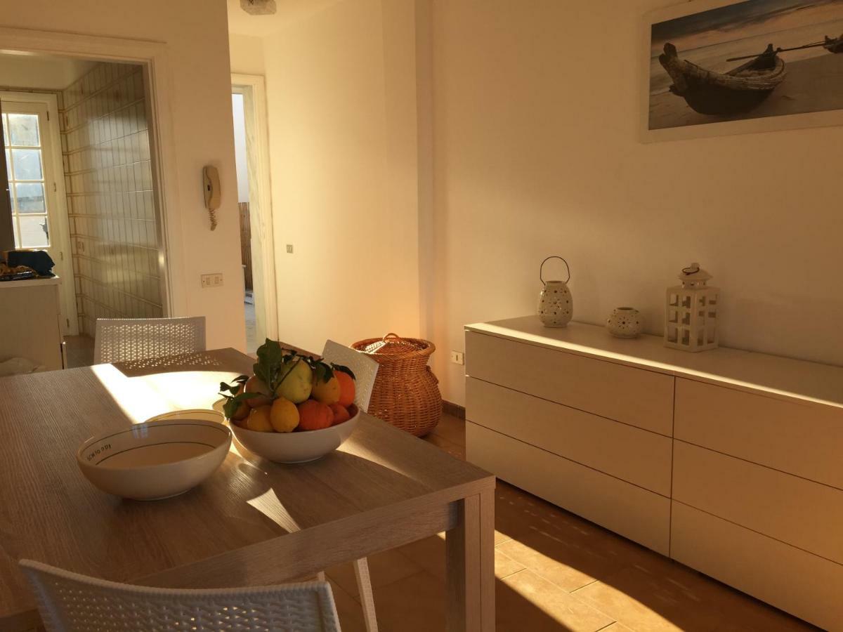 Appartamento Casa sul Mare - WIFI free - parcheggio privato San Foca Esterno foto