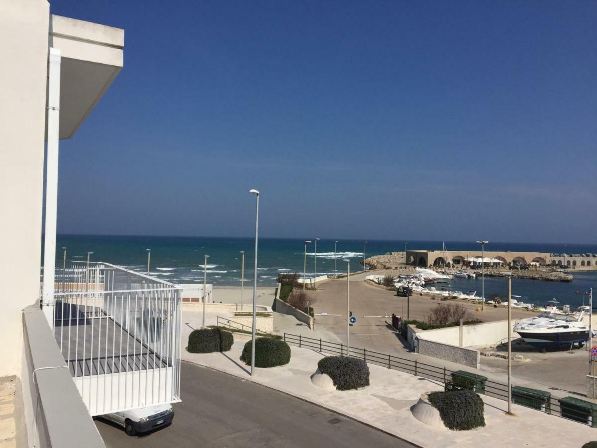 Appartamento Casa sul Mare - WIFI free - parcheggio privato San Foca Esterno foto